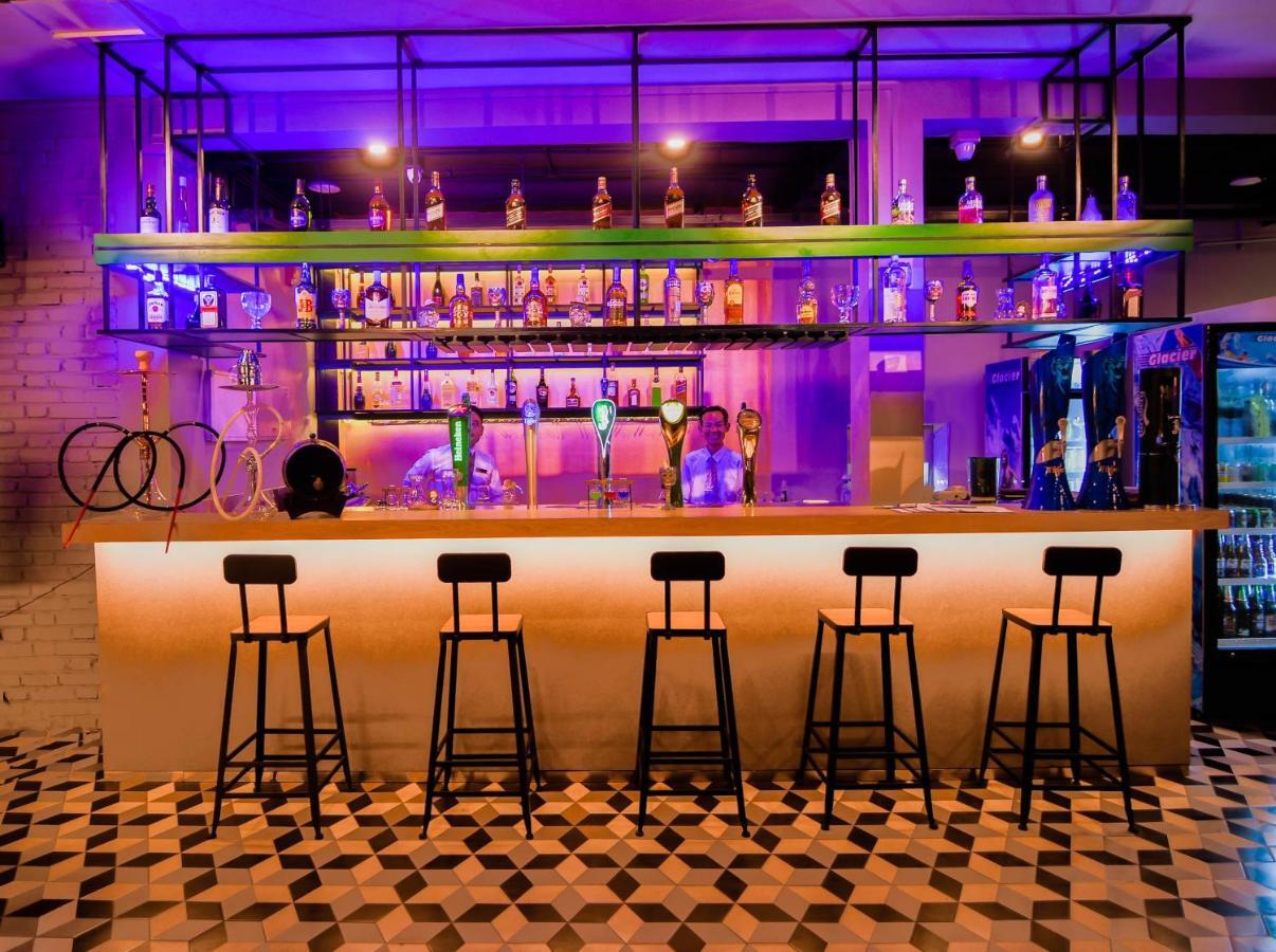 Hotel New Wave Mandalay Eksteriør billede