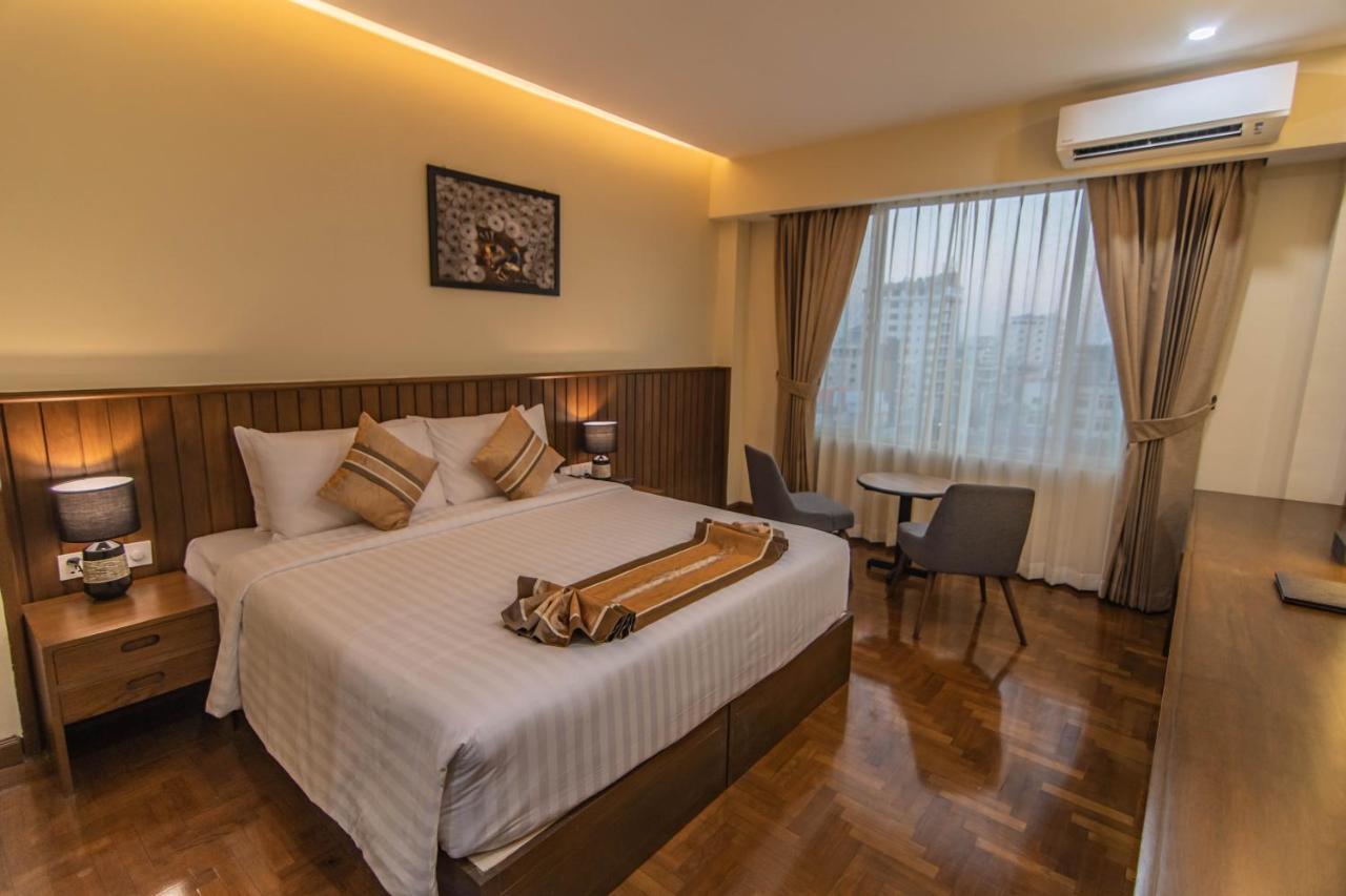Hotel New Wave Mandalay Eksteriør billede